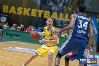 Basketball Löwen vs. Eisbären Bremerhaven
